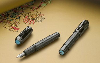 145370_Pen of the Year 2022_closer